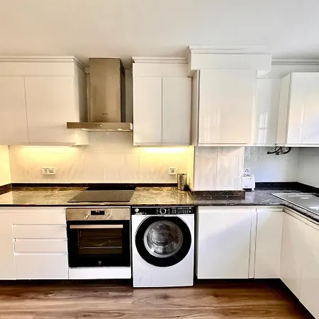 Seasonal Antonio Suarez Валенсия